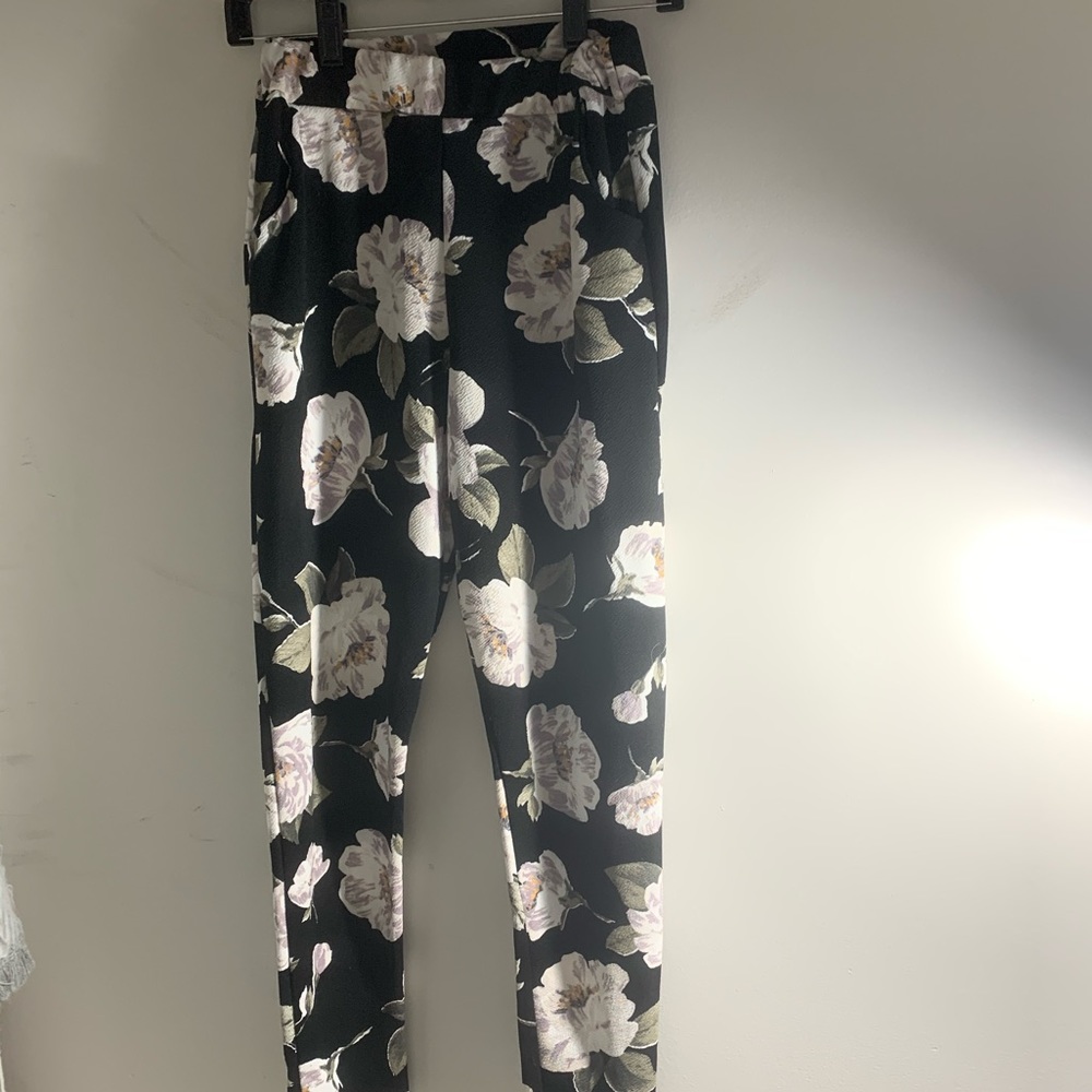 Boohoo floral trousers
